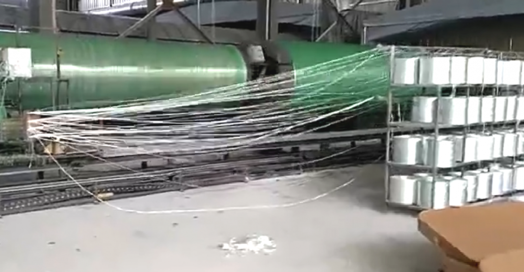 玻璃鋼生產中,苯乙烯惡臭異味如何除臭?.png 玻璃鋼生產中,苯乙烯惡臭異味如何除臭?.png