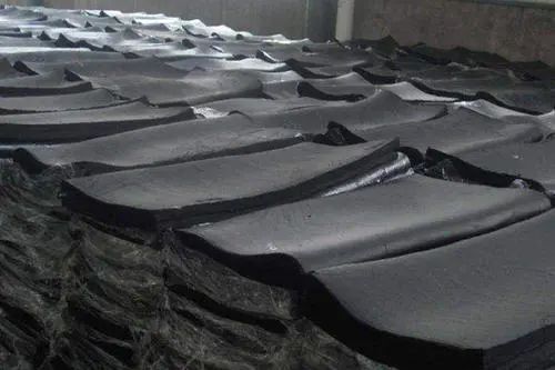 輪胎、膠帶等橡膠工業(yè)刺鼻異味,的凈除臭劑專(zhuān)用配方快速解決!