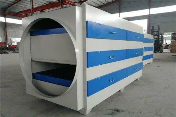 潔匠凈化·的凈——在工業(yè)園區(qū)惡臭廢氣治理工程的應(yīng)用與優(yōu)勢.jpg 潔匠凈化·的凈——在工業(yè)園區(qū)惡臭廢氣治理工程的應(yīng)用與優(yōu)勢.jpg